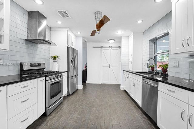 11561 SW 121st. Ave, Miami, FL 33186