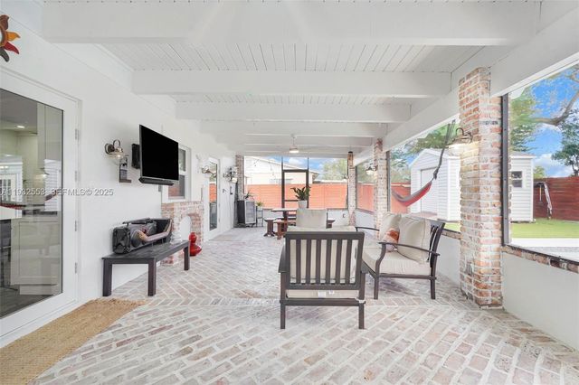 11561 SW 121st. Ave, Miami, FL 33186