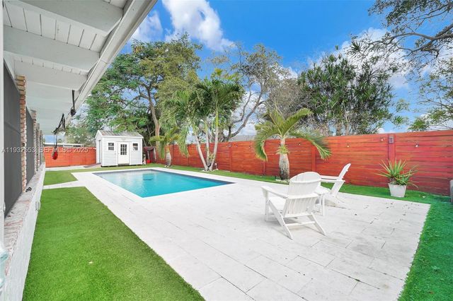 11561 SW 121st. Ave, Miami, FL 33186