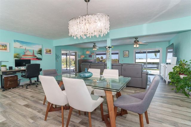 4195 SURFSIDE COURT, Port Charlotte, FL 33948