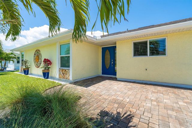 4195 SURFSIDE COURT, Port Charlotte, FL 33948