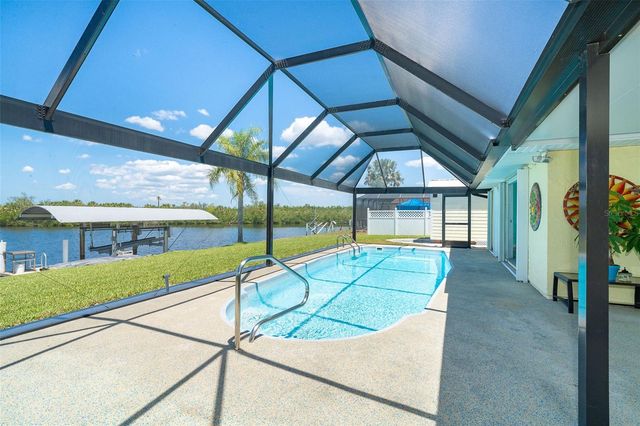 4195 SURFSIDE COURT, Port Charlotte, FL 33948