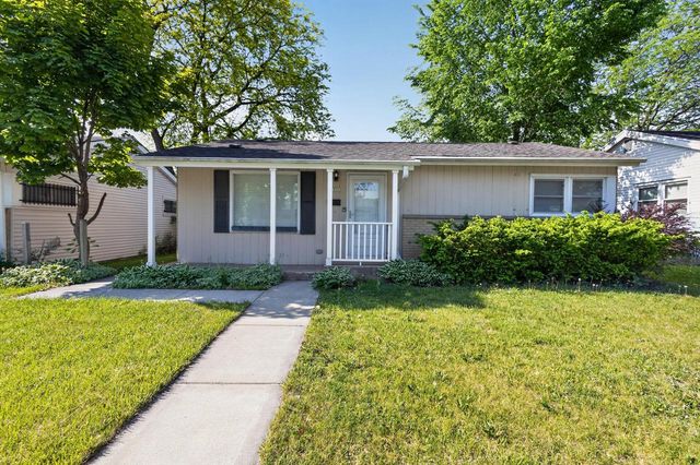 8531 W Lawrence AVENUE, Milwaukee, WI 53225