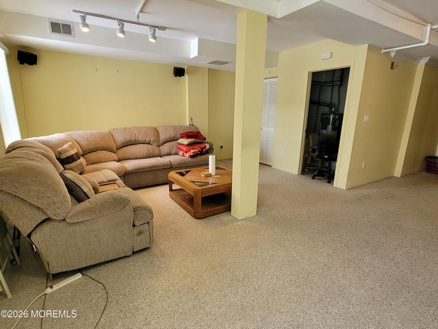 402 Lexington Avenue, Neptune Township, NJ 07753