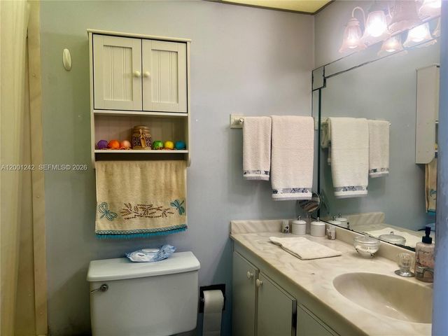 5860 NW 44th Street 804, Lauderhill, FL 33319