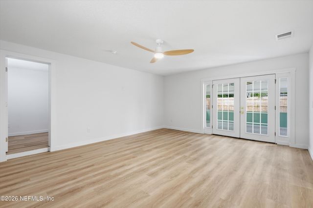 2234 LA VALLE Drive, Jacksonville, FL 32210