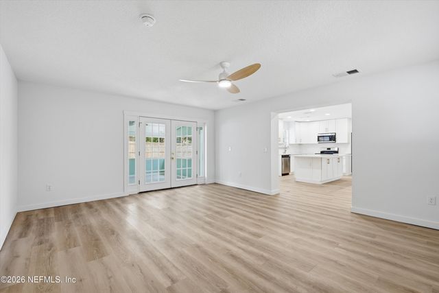 2234 LA VALLE Drive, Jacksonville, FL 32210