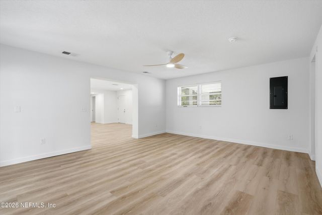 2234 LA VALLE Drive, Jacksonville, FL 32210