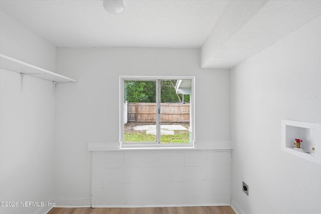 2234 LA VALLE Drive, Jacksonville, FL 32210
