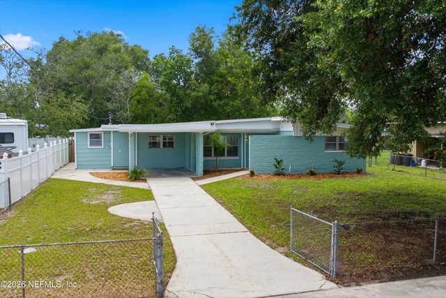 2234 LA VALLE Drive, Jacksonville, FL 32210