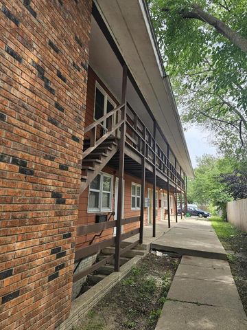 1321 4th STREET S, La Crosse, WI 54601