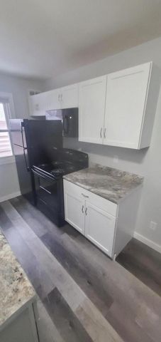 1321 4th STREET S, La Crosse, WI 54601