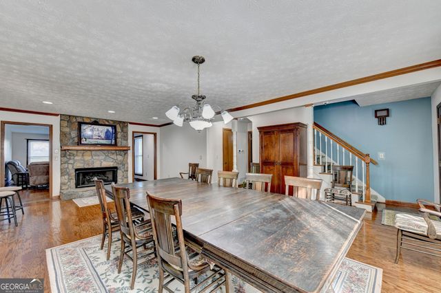 2100 Oak Village Lane, Lawrenceville, GA 30043