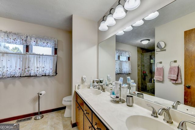 2100 Oak Village Lane, Lawrenceville, GA 30043