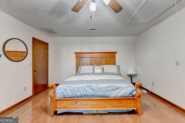 2100 Oak Village Lane, Lawrenceville, GA 30043