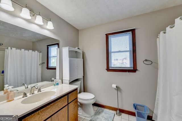 2100 Oak Village Lane, Lawrenceville, GA 30043