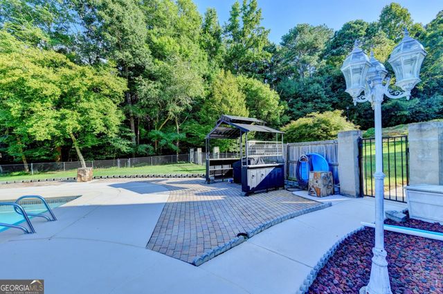 2100 Oak Village Lane, Lawrenceville, GA 30043