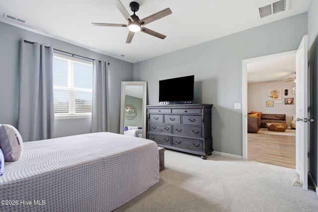 2512 Sandy Banks Lane, Wilmington, NC 28401