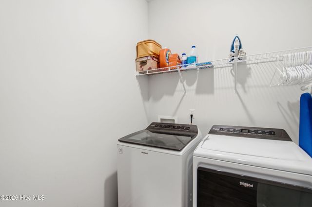 2512 Sandy Banks Lane, Wilmington, NC 28401