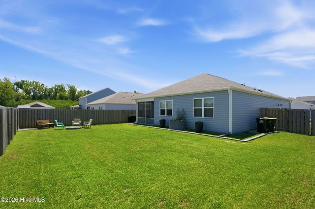 2512 Sandy Banks Lane, Wilmington, NC 28401