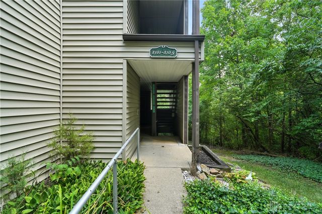 3103 Cloister Lane, Dayton, OH 45449