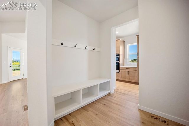 7906 Desert Wrangler Drive, Colorado Springs, CO 80908