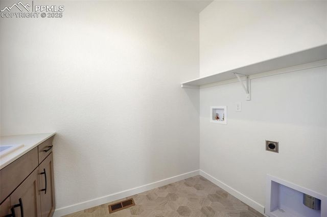 7906 Desert Wrangler Drive, Colorado Springs, CO 80908