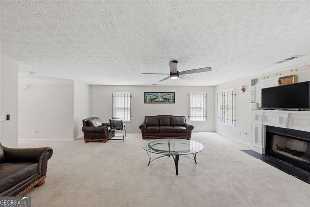 3867 Riverside Parkway, Decatur, GA 30034