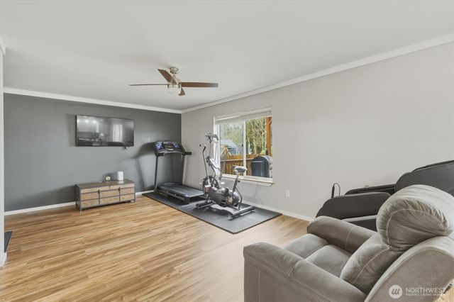 232 Shoreview Drive, Kelso, WA 98626