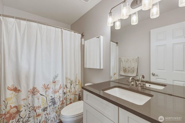 232 Shoreview Drive, Kelso, WA 98626