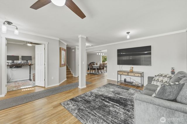 232 Shoreview Drive, Kelso, WA 98626