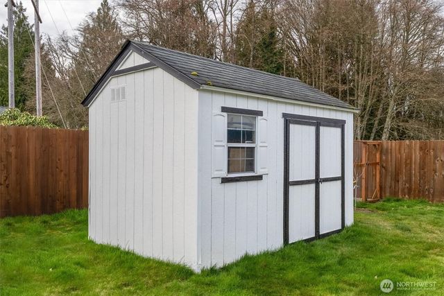 232 Shoreview Drive, Kelso, WA 98626