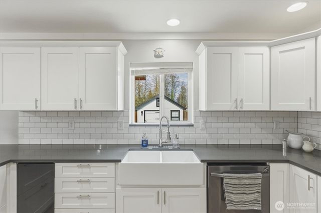 232 Shoreview Drive, Kelso, WA 98626