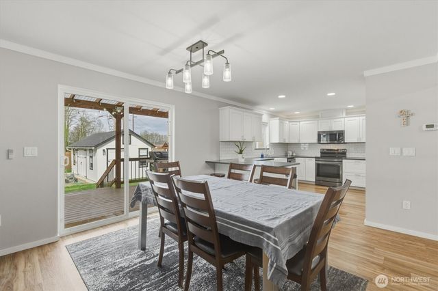 232 Shoreview Drive, Kelso, WA 98626