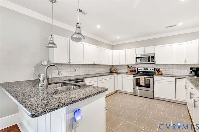 9184 Beaverdam Trl, Mechanicsville, VA 23116