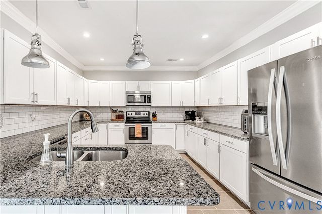 9184 Beaverdam Trl, Mechanicsville, VA 23116