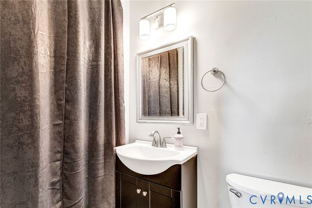 9184 Beaverdam Trl, Mechanicsville, VA 23116