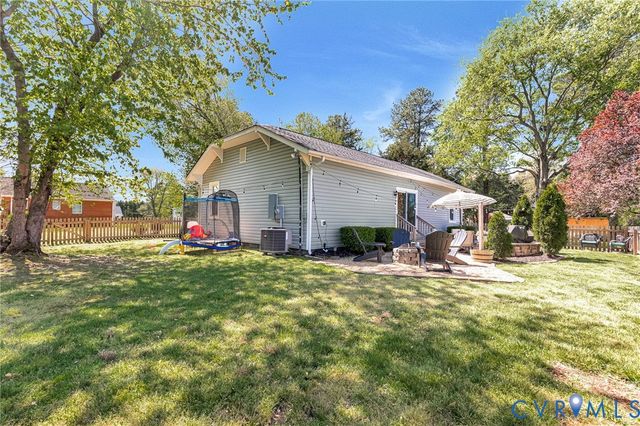9184 Beaverdam Trl, Mechanicsville, VA 23116