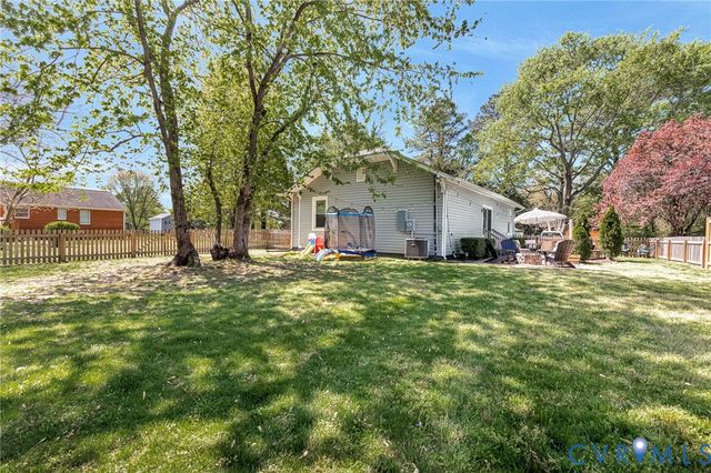 9184 Beaverdam Trl, Mechanicsville, VA 23116