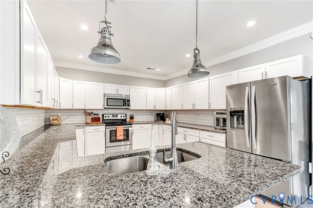 9184 Beaverdam Trl, Mechanicsville, VA 23116