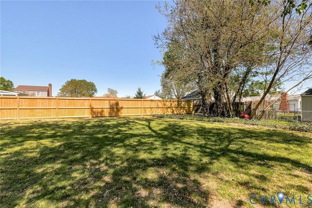 9184 Beaverdam Trl, Mechanicsville, VA 23116