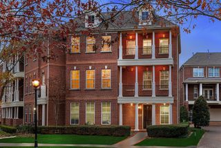 18 Shell Port Square, The Woodlands, TX 77380