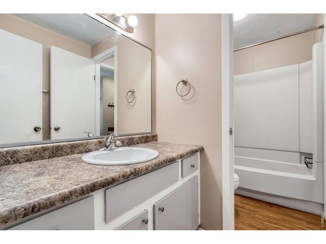 925 Columbia Rd 5-513, Fort Collins, CO 80525