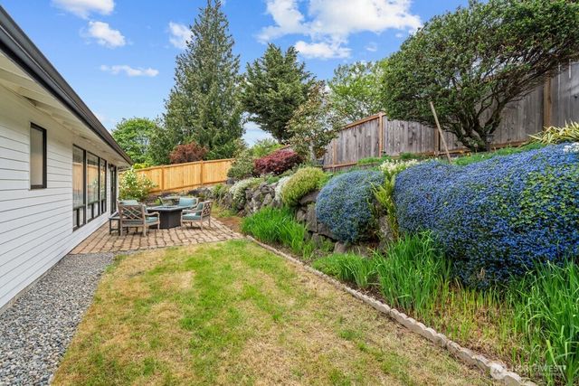 17420 158th Avenue SE, Renton, WA 98058