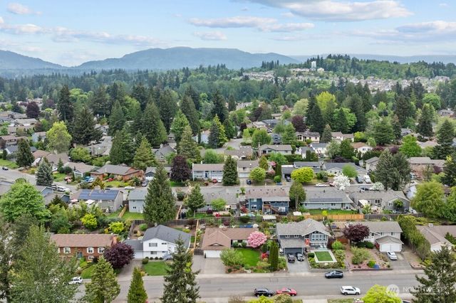 17420 158th Avenue SE, Renton, WA 98058