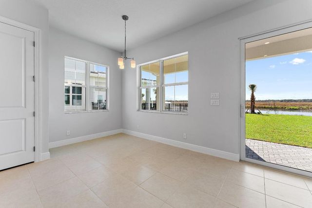 12594 Nautilus Circle, Palm Beach Gardens, FL 33412