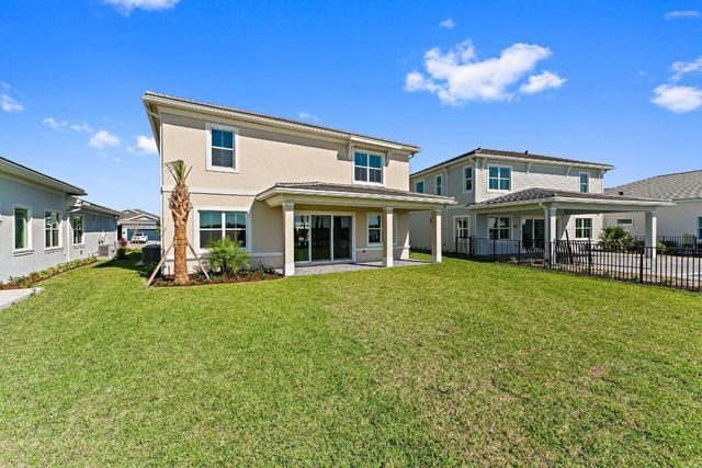 12594 Nautilus Circle, Palm Beach Gardens, FL 33412