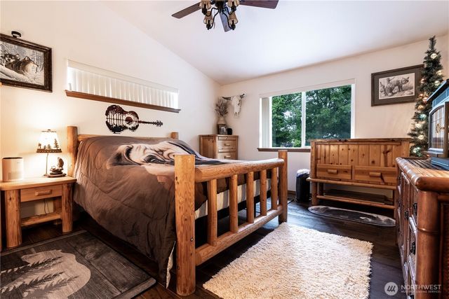 17107 115th Street E, Bonney Lake, WA 98391
