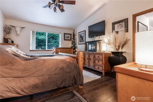 17107 115th Street E, Bonney Lake, WA 98391