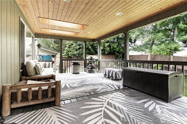 17107 115th Street E, Bonney Lake, WA 98391